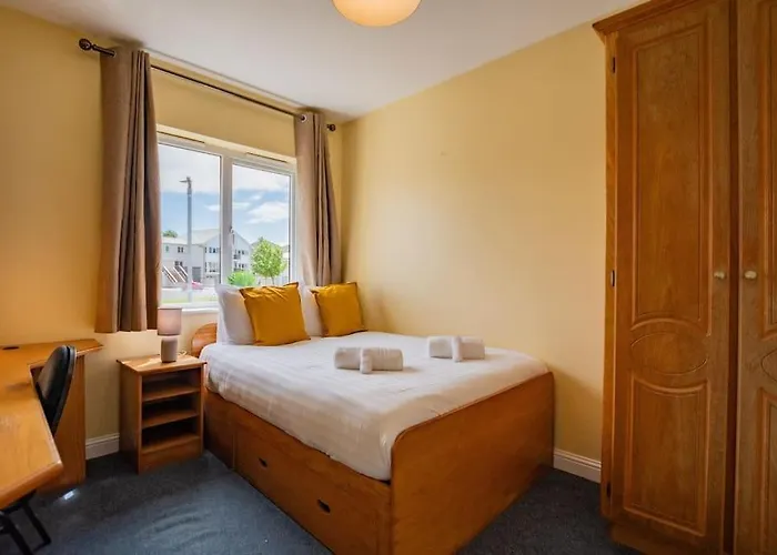 68 - Spacious & Budget Friendly By Shortstays